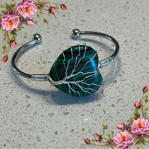 Stone Heart Bangle Bracelet